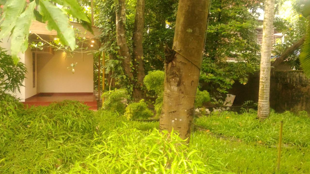Marari Beach Pearl Homestay Mararikulam Exteriör bild