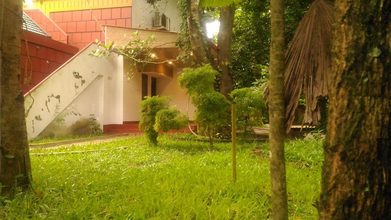 Marari Beach Pearl Homestay Mararikulam Exteriör bild